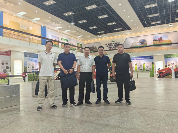mmexport1695175231295_副本.jpg
